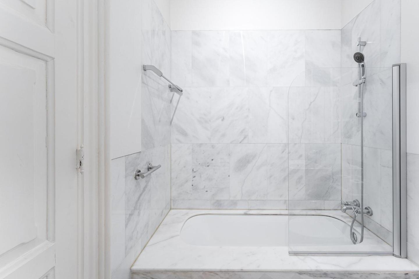 Guestready - Bright Apartment Near Bolhao Porto Luaran gambar