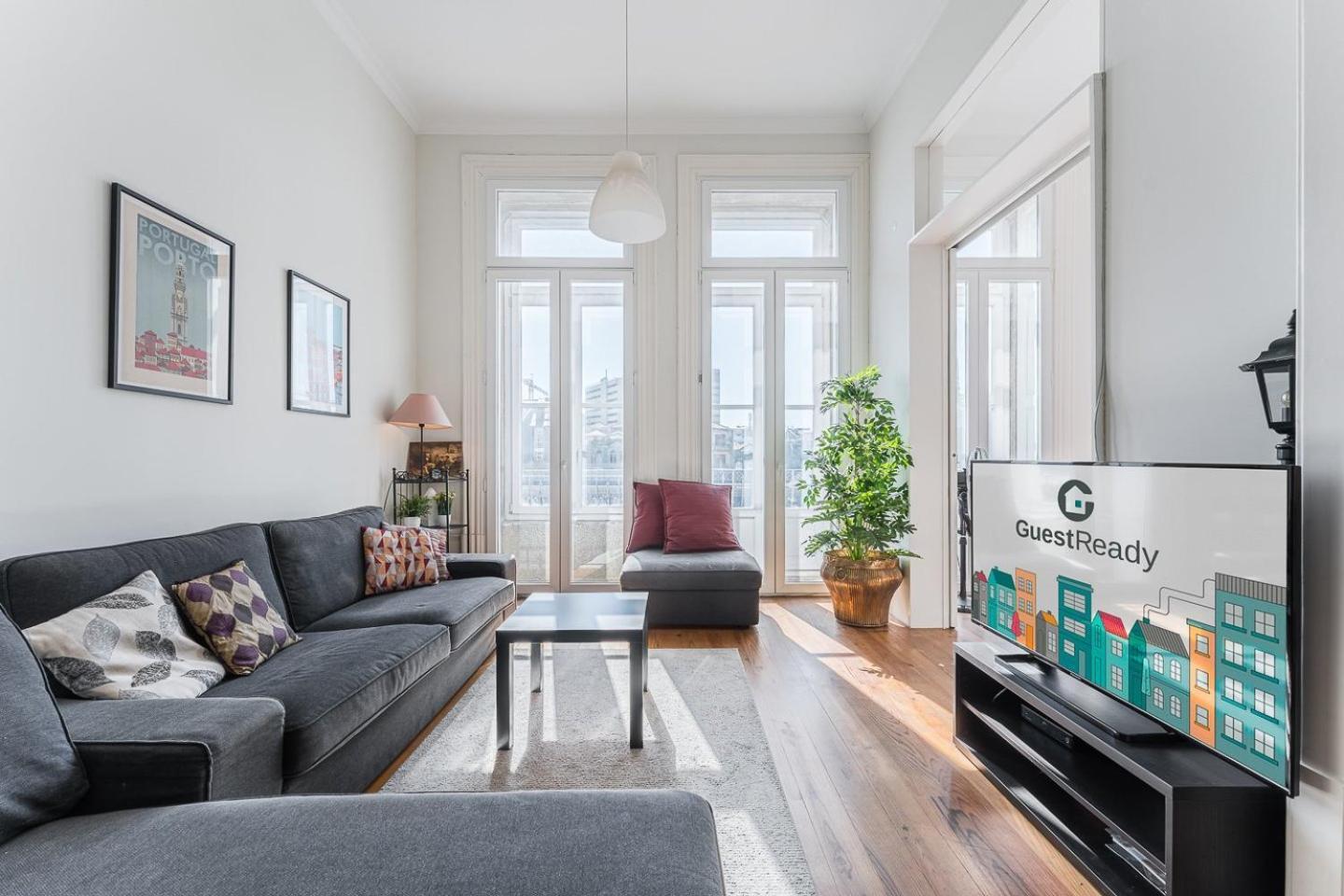Guestready - Bright Apartment Near Bolhao Porto Luaran gambar